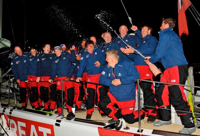 Great Britain celebrates line honours in Cape Town - 2015-16 Clipper Round the World Yacht Race © Clipper Ventures